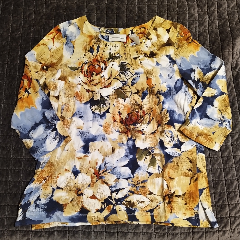 Alfred Dunner top